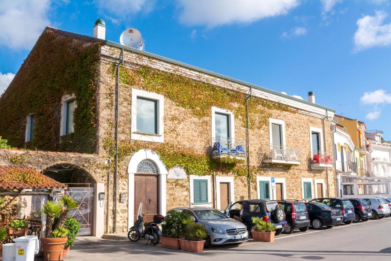 La Belle Vie B&B Santa Maria di Castellabate Exterior foto